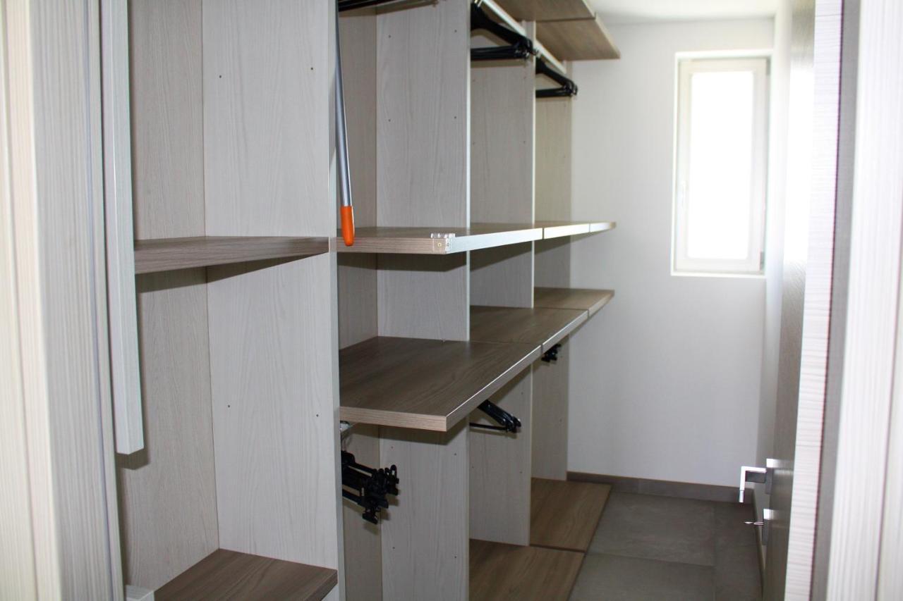 Nashira Apartments Lignano Sabbiadoro Exterior foto